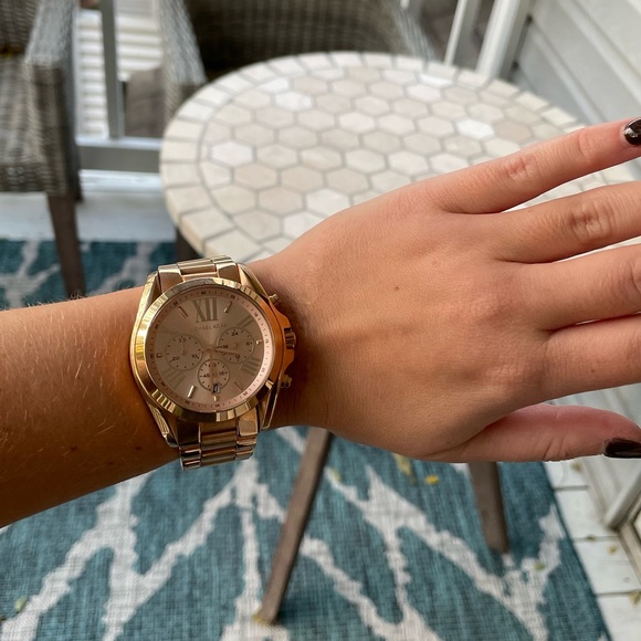 Michael Kors Watch - Picture 2 of 3